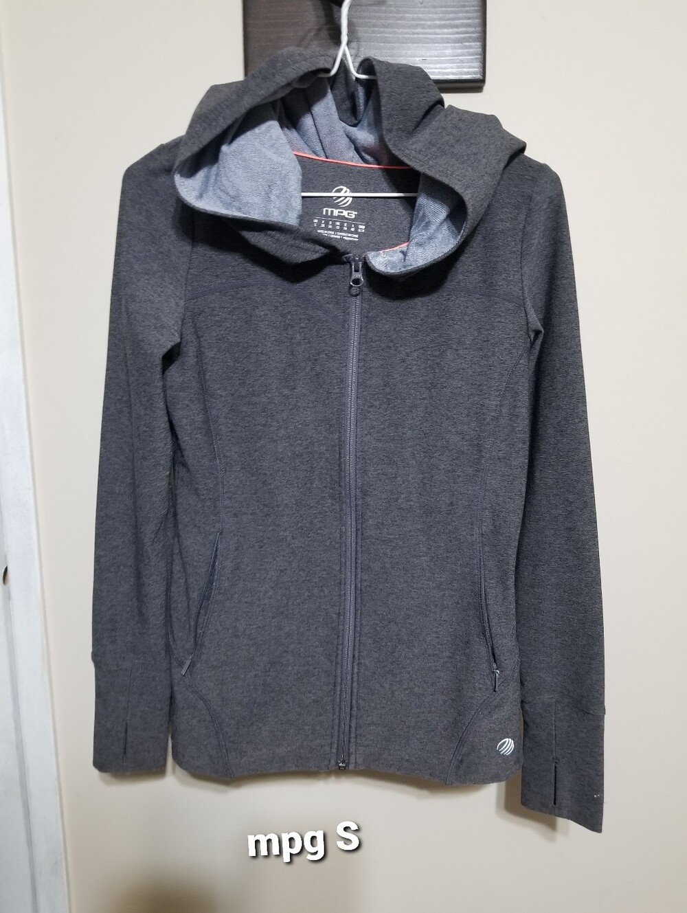 MPG Hoodie Activewear Grey Small Fitted Sporty Full Zip
